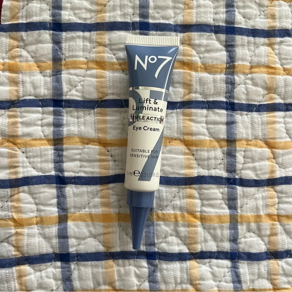 No. 7 Lift And Luminate Triple Action Eye Cream Full Size 0.5 Ounces NWT